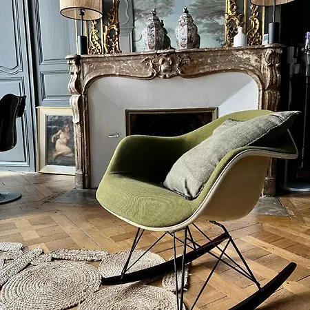 Luxueux 2 Pieces 65m2 Particulier Xvii Ieme Siecle-centre Historique Clermont-Ferrand